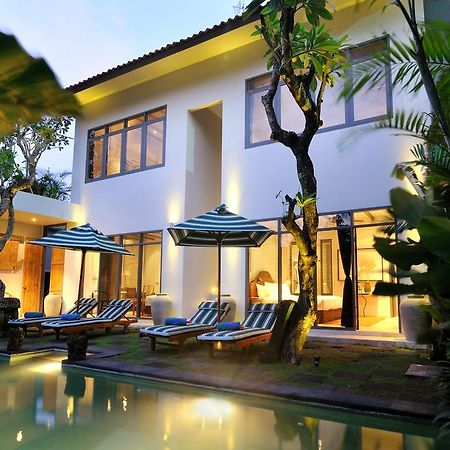 Room&Vespa 1 Seminyak Quarto foto