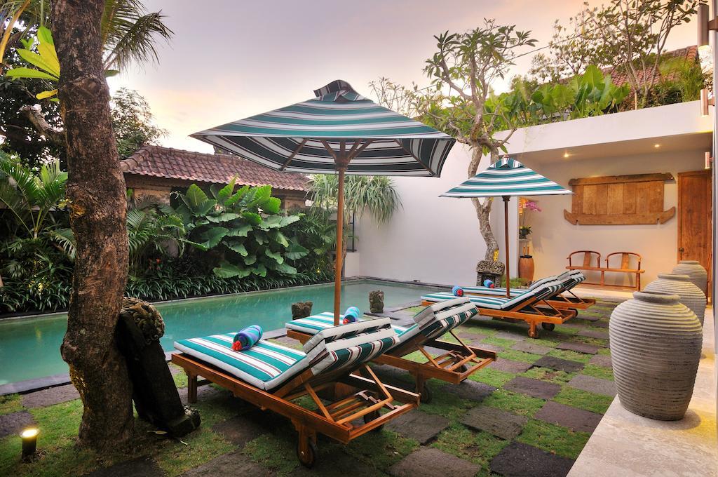 Room&Vespa 1 Seminyak Quarto foto
